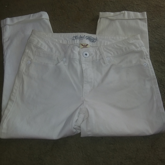 Capris - Picture 2 of 2